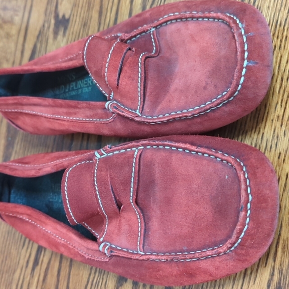 Donald J. Pliner red suede comfy chic driver loafer moccs. Slip ons. EUC Sz 9.5 - Picture 8 of 9